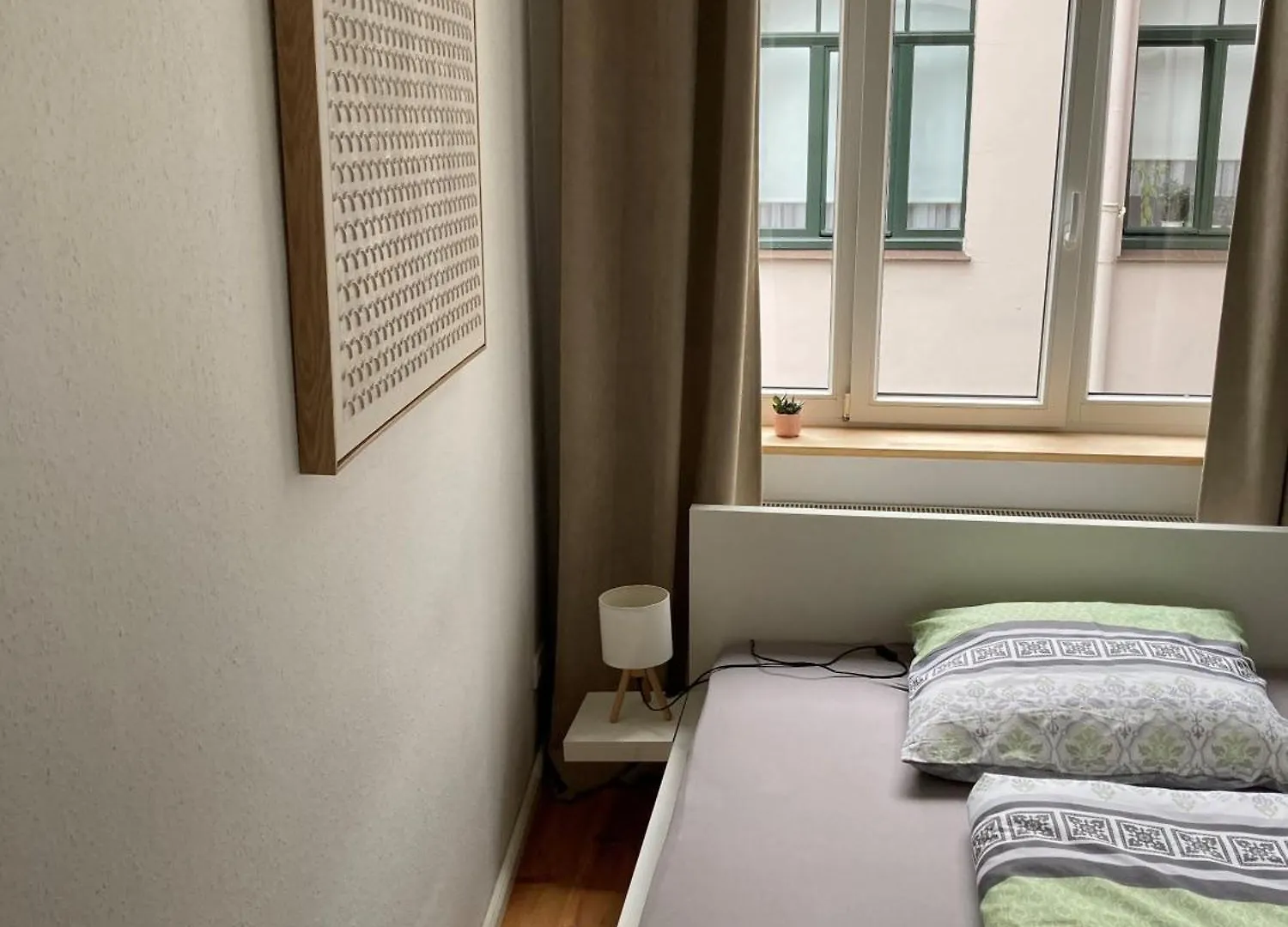 הנובר Suite-Dreams Apartment - Central List